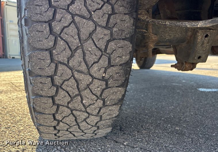 image for item FO3568 2017 GMC Savana 2500 Van