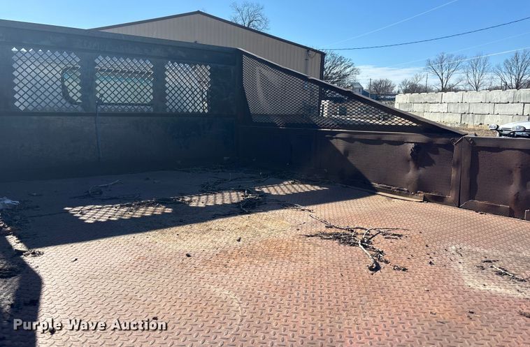 image for item FO3569 1999 Isuzu NPR dump flatbed truck