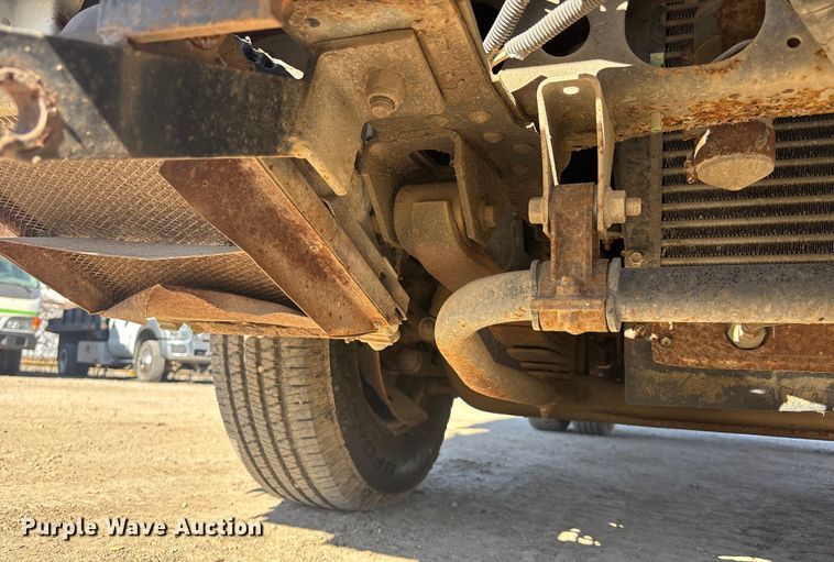 image for item FO3569 1999 Isuzu NPR dump flatbed truck