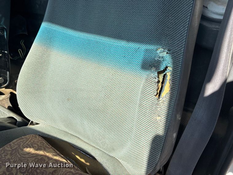 image for item FO3569 1999 Isuzu NPR dump flatbed truck