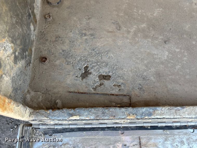 image for item FO3570 2014 Ford F450 dump flatbed truck