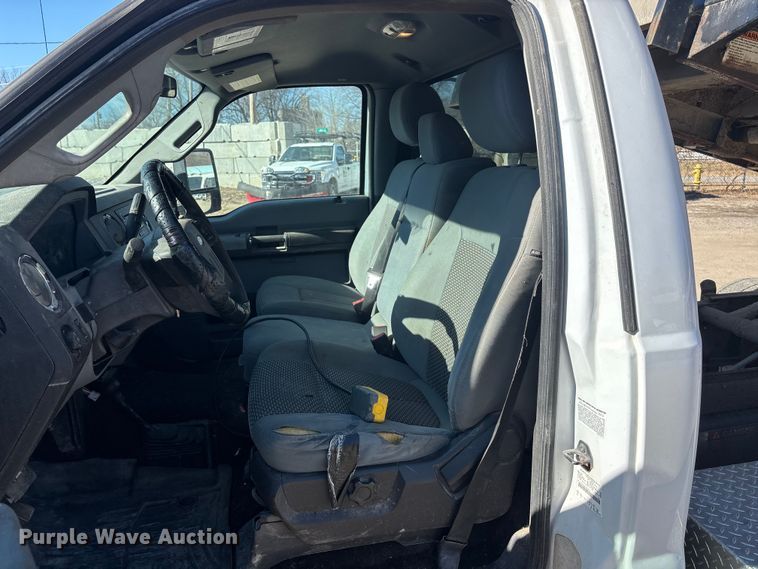 image for item FO3570 2014 Ford F450 dump flatbed truck