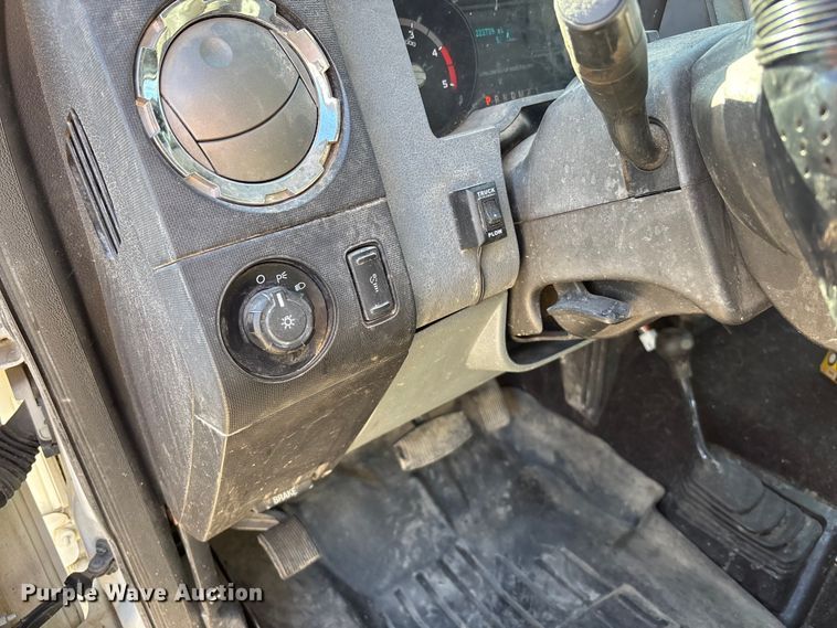 image for item FO3570 2014 Ford F450 dump flatbed truck