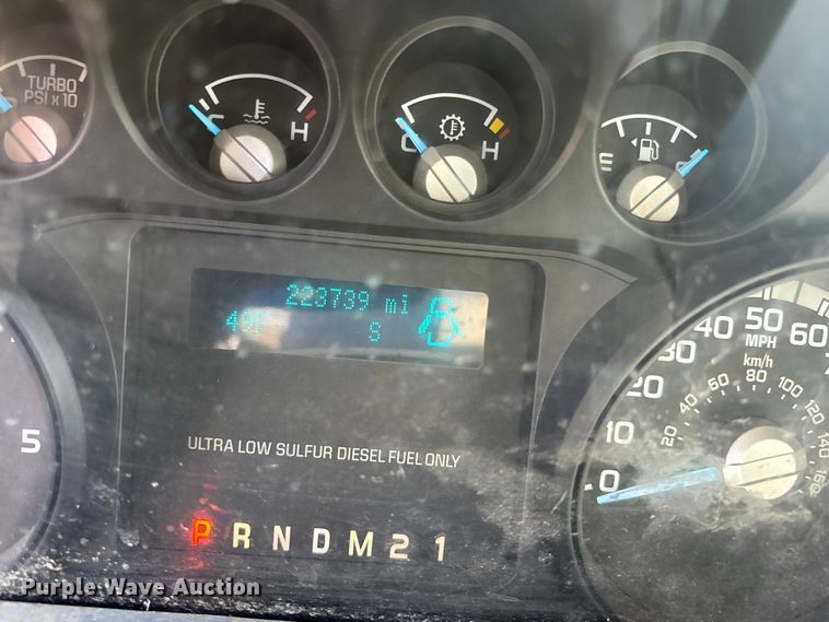 image for item FO3570 2014 Ford F450 dump flatbed truck