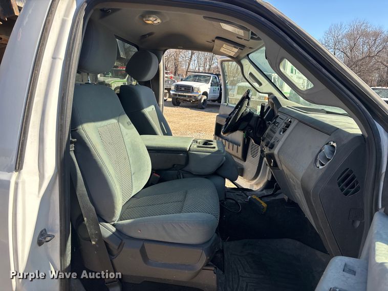 image for item FO3570 2014 Ford F450 dump flatbed truck