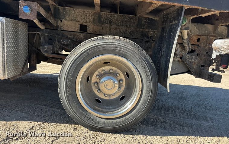 image for item FO3570 2014 Ford F450 dump flatbed truck