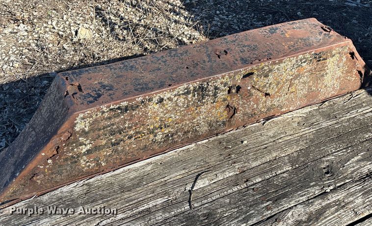 image for item FO3572 1983 Shop built equipment trailer