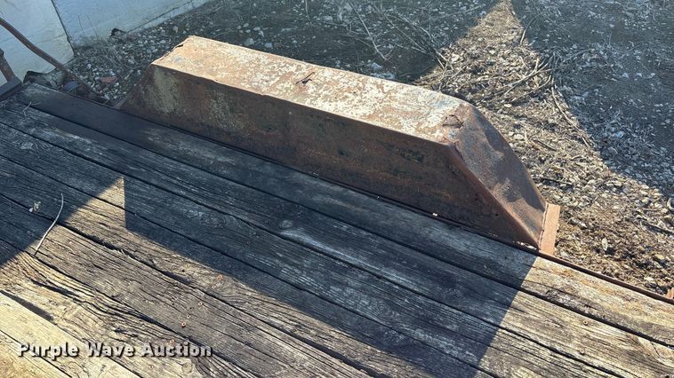 image for item FO3572 1983 Shop built equipment trailer