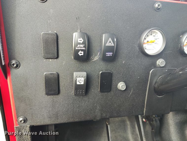 image for item IH9428 2022 Mahindra Roxor utility vehicle