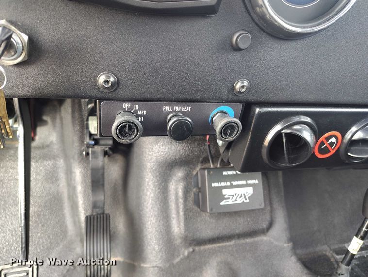 image for item IH9428 2022 Mahindra Roxor utility vehicle