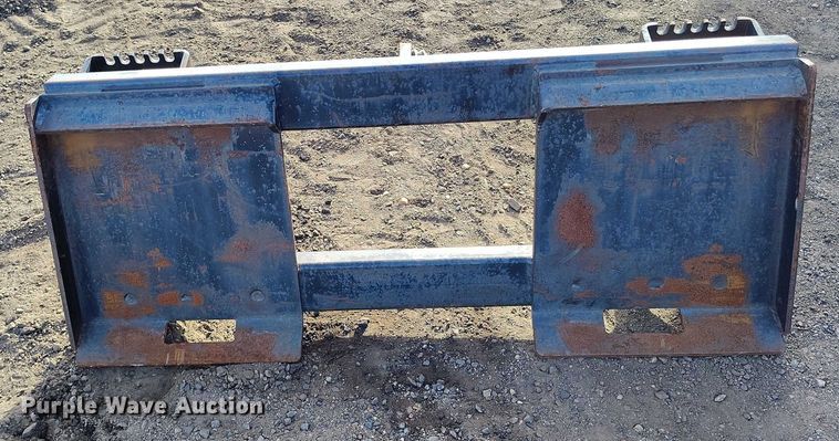 image for item IH9443 McCormick Equipment skid steer three point hitch