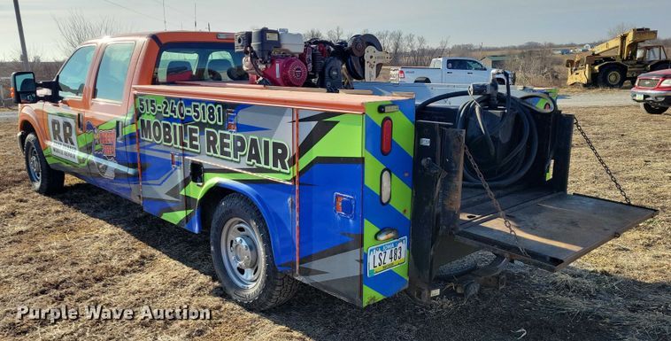 image for item NK9750 2013 Ford F350 Crew Cab utility bed pickup truck