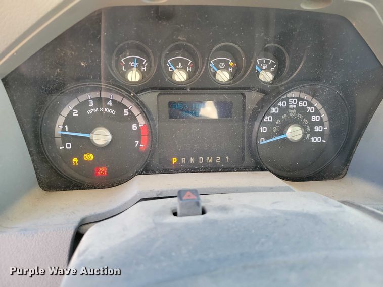image for item NK9750 2013 Ford F350 Crew Cab utility bed pickup truck