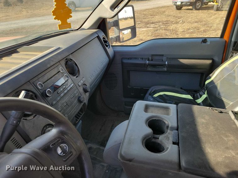 image for item NK9750 2013 Ford F350 Crew Cab utility bed pickup truck