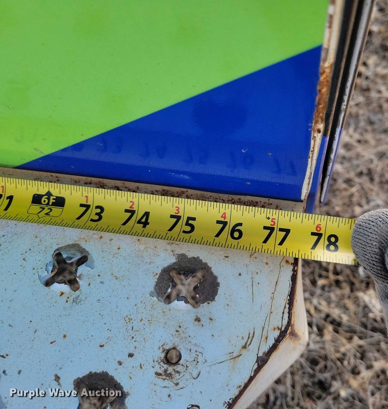 image for item NK9751 2006 Chevrolet 2500HD utility bed pickup truck