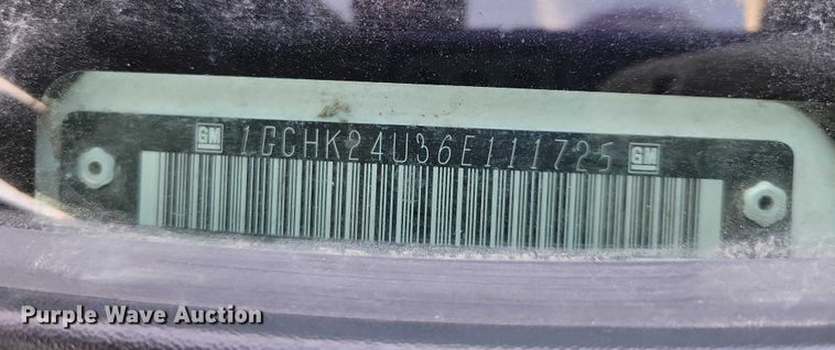 image for item NK9751 2006 Chevrolet 2500HD utility bed pickup truck