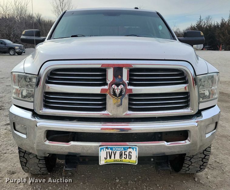 image for item NK9772 2014 Ram 3500 Crew Cab pickup truck