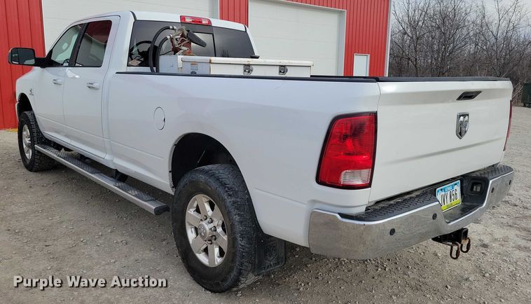 image for item NK9772 2014 Ram 3500 Crew Cab pickup truck