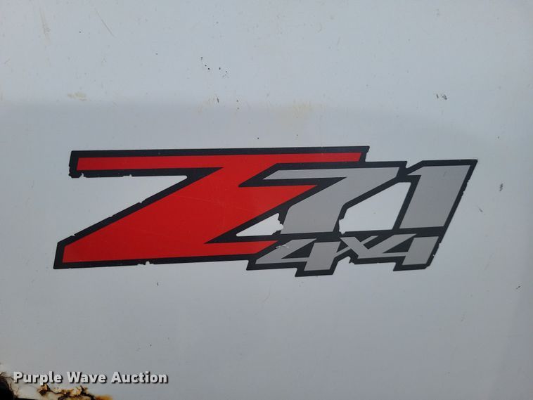 image for item NK9778 2010 Chevrolet Silverado 2500HD Crew Cab pickup truck