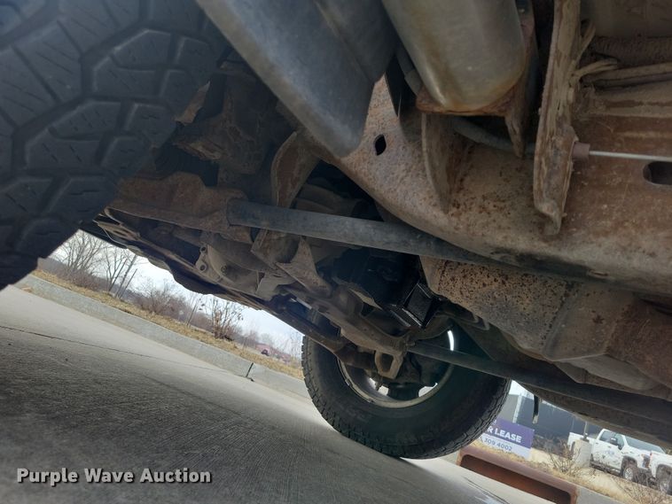 image for item NK9778 2010 Chevrolet Silverado 2500HD Crew Cab pickup truck