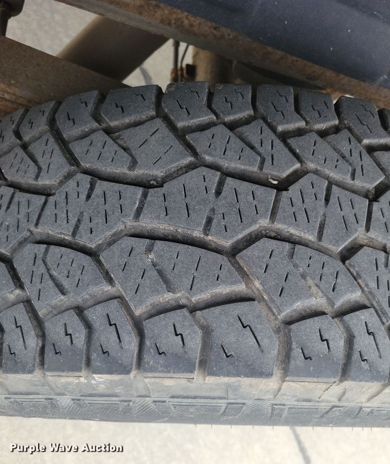 image for item NK9778 2010 Chevrolet Silverado 2500HD Crew Cab pickup truck