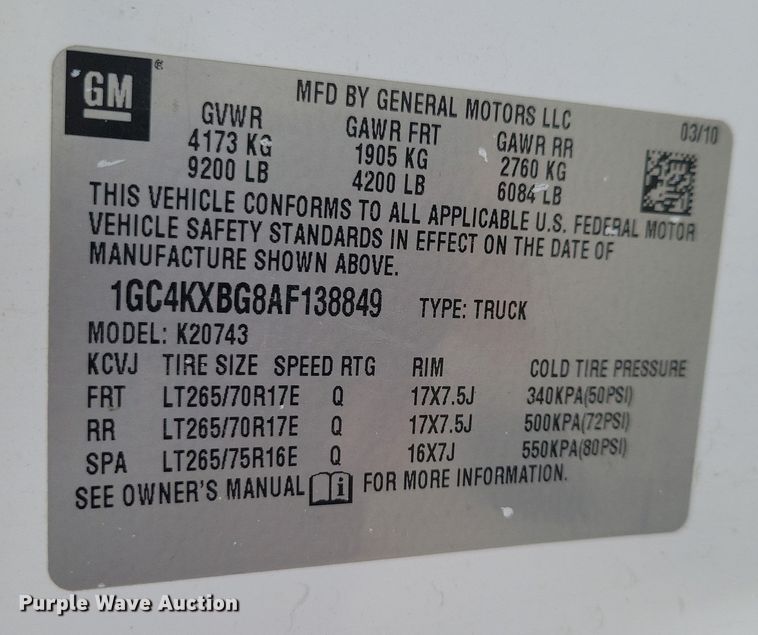 image for item NK9778 2010 Chevrolet Silverado 2500HD Crew Cab pickup truck