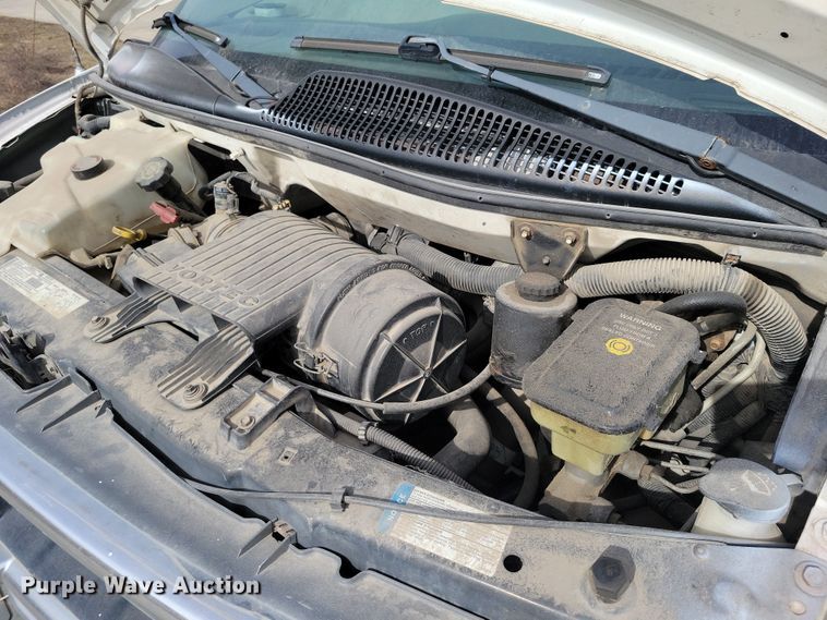 image for item NK9779 2001 Chevrolet Express 3500 van
