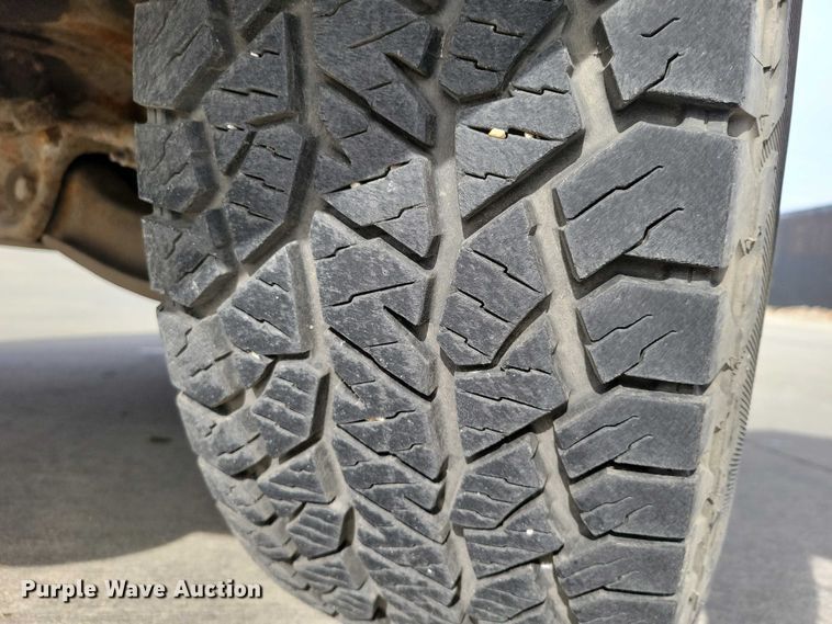 image for item NK9779 2001 Chevrolet Express 3500 van