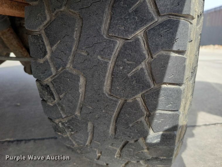 image for item NK9779 2001 Chevrolet Express 3500 van