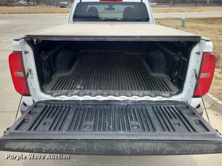 image for item NK9780 2016 Chevrolet Colorado Ext. Cab pickup truck