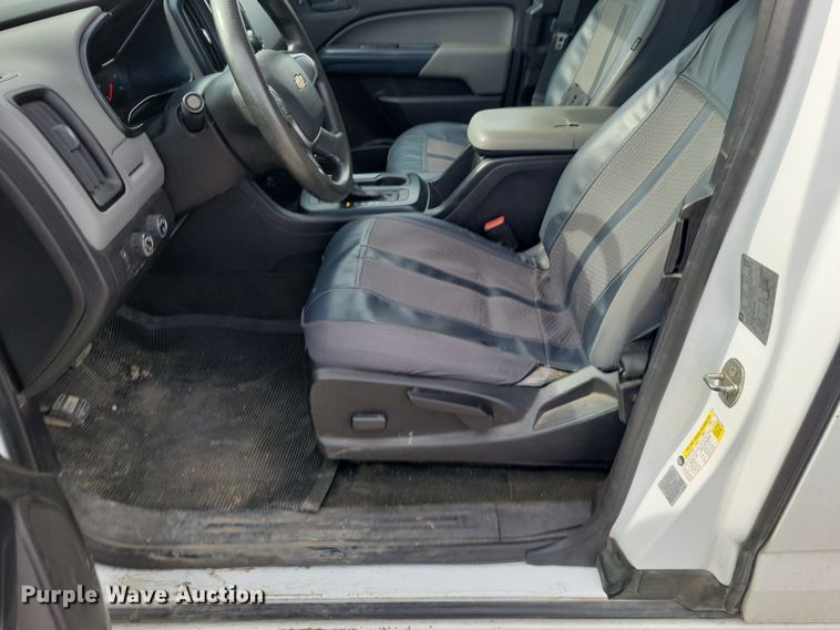 image for item NK9780 2016 Chevrolet Colorado Ext. Cab pickup truck