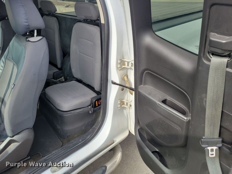 image for item NK9780 2016 Chevrolet Colorado Ext. Cab pickup truck