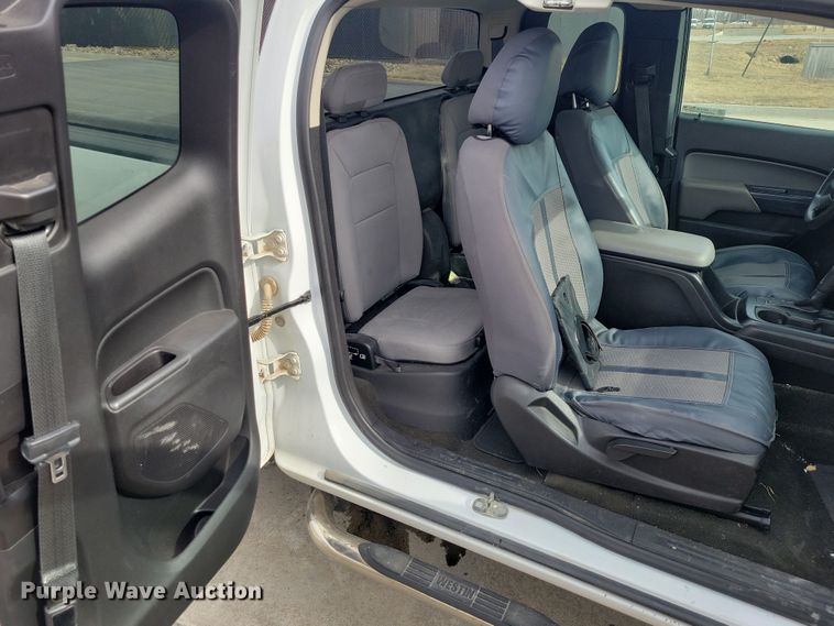 image for item NK9780 2016 Chevrolet Colorado Ext. Cab pickup truck