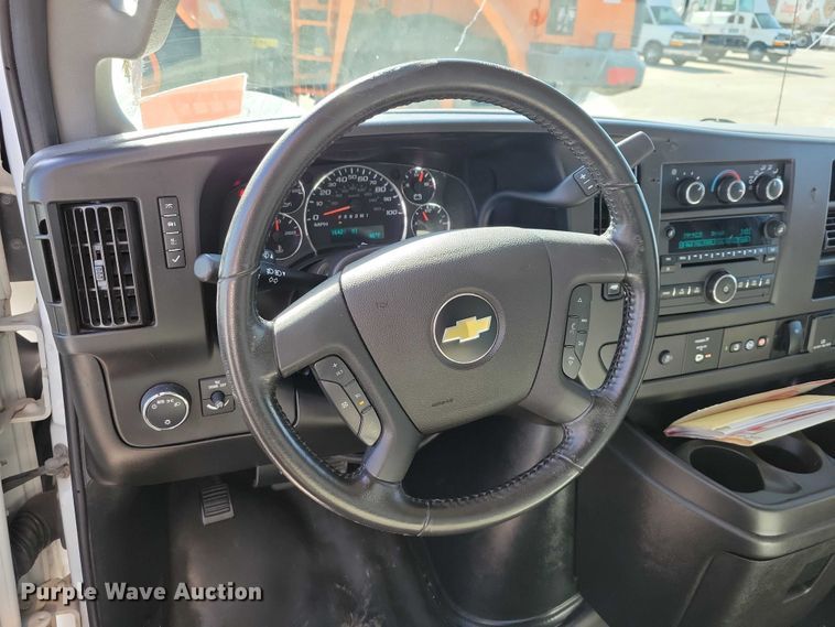 image for item NK9792 2021 Chevrolet G3500 box truck