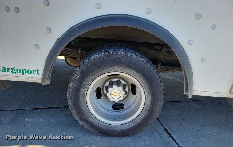 image for item NK9792 2021 Chevrolet G3500 box truck