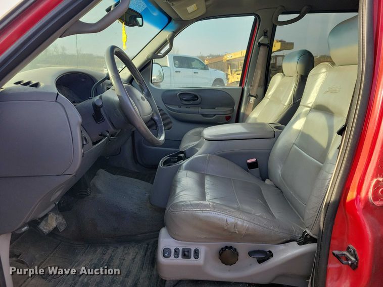 image for item NO9999 2001 Ford F150 Crew Cab pickup truck