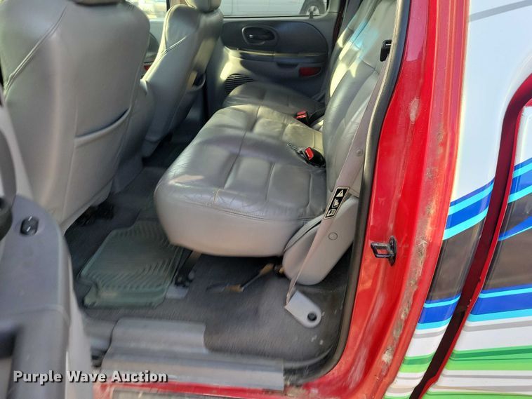 image for item NO9999 2001 Ford F150 Crew Cab pickup truck