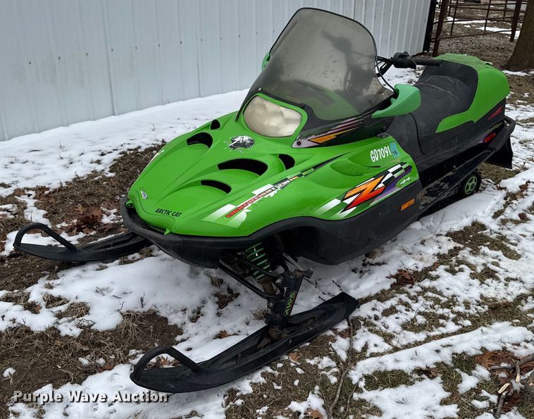 image for item OE9516 2001 Artic Cat Z440 snowmobile