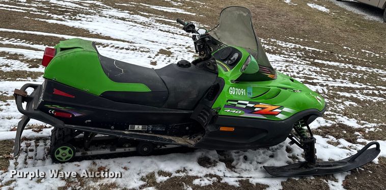 image for item OE9516 2001 Artic Cat Z440 snowmobile
