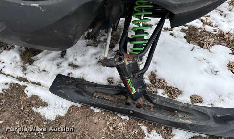 image for item OE9516 2001 Artic Cat Z440 snowmobile