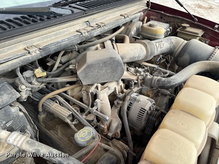 image for item OE9517 1999 Ford F250 Super Duty Ext. Cab pickup truck