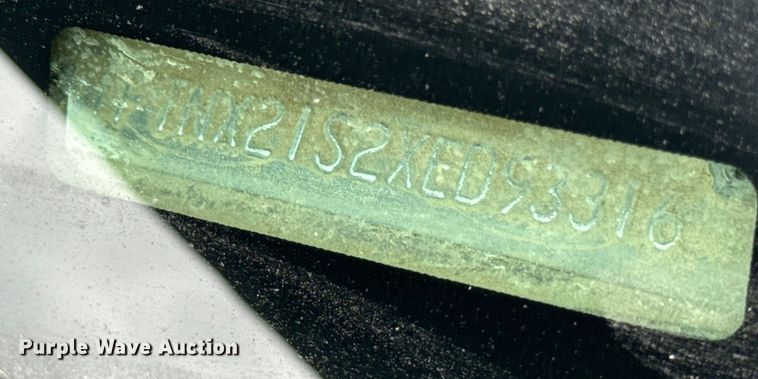 image for item OE9517 1999 Ford F250 Super Duty Ext. Cab pickup truck