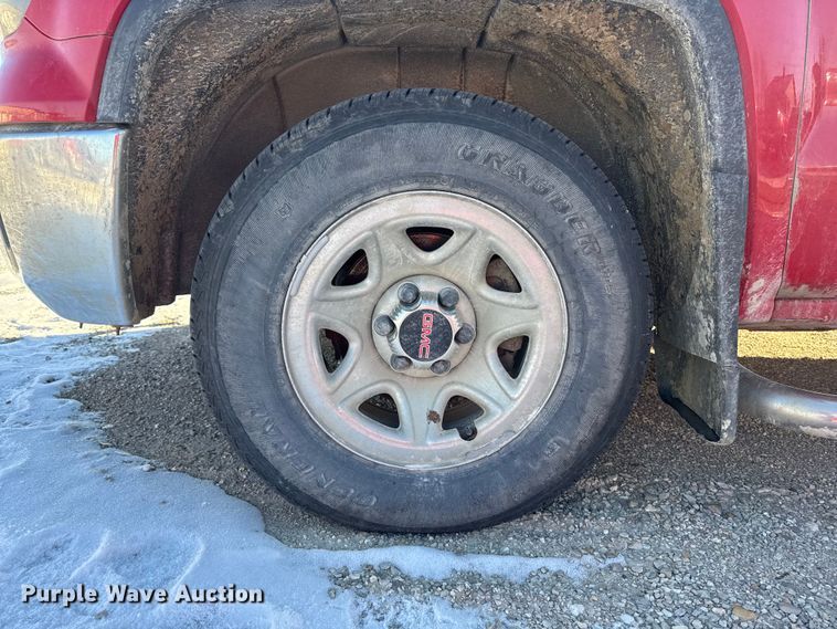 image for item OE9522 2015 GMC Sierra 1500 pickup truck