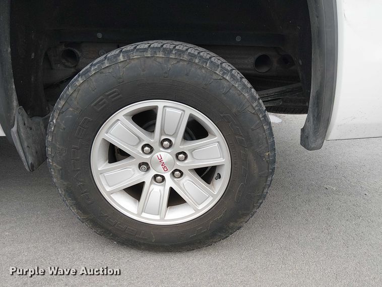 image for item YA1773 2017 GMC Sierra 1500 Crew Cab pickup truck