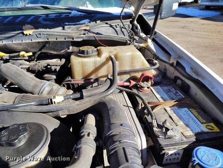 image for item YA1807 2019 Ford F350 Super Duty  utility bed pickup truck