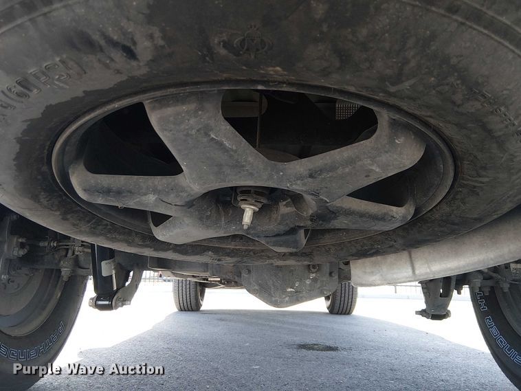 image for item YA2123 2017 Chevrolet Colorado Ext. Cab pickup truck