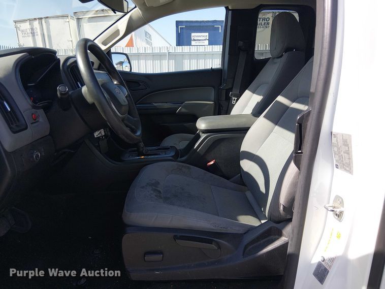 image for item YA2123 2017 Chevrolet Colorado Ext. Cab pickup truck