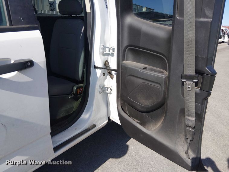 image for item YA2123 2017 Chevrolet Colorado Ext. Cab pickup truck