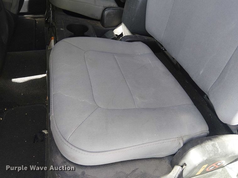 image for item YA2123 2017 Chevrolet Colorado Ext. Cab pickup truck