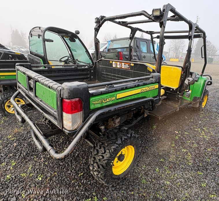image for item YA2133 2017 John Deer Gator 855D S4 utility vehicle